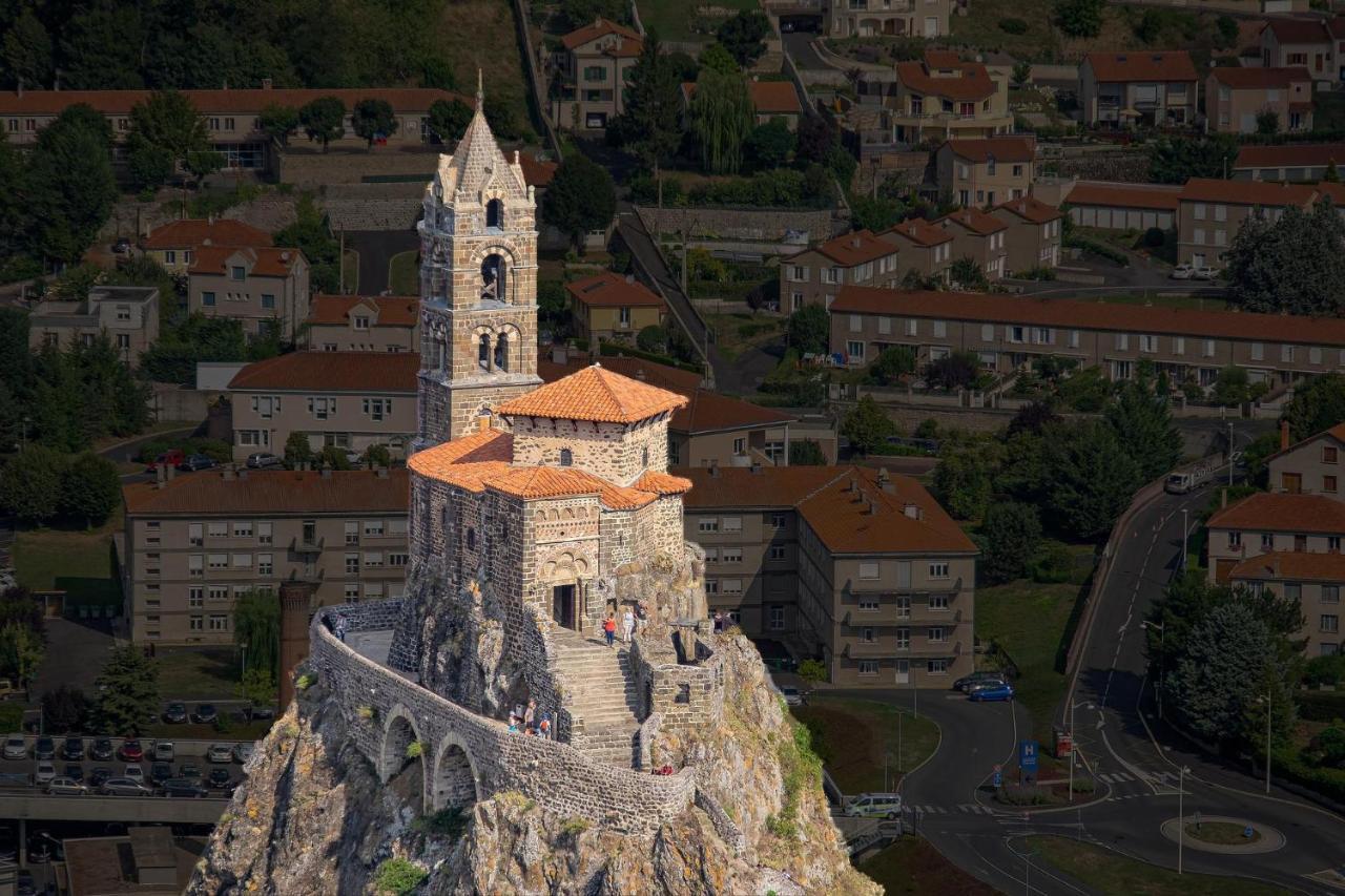 Le Puy-en-VelayLe Raphael Centre Historiqueアパートメント エクステリア 写真